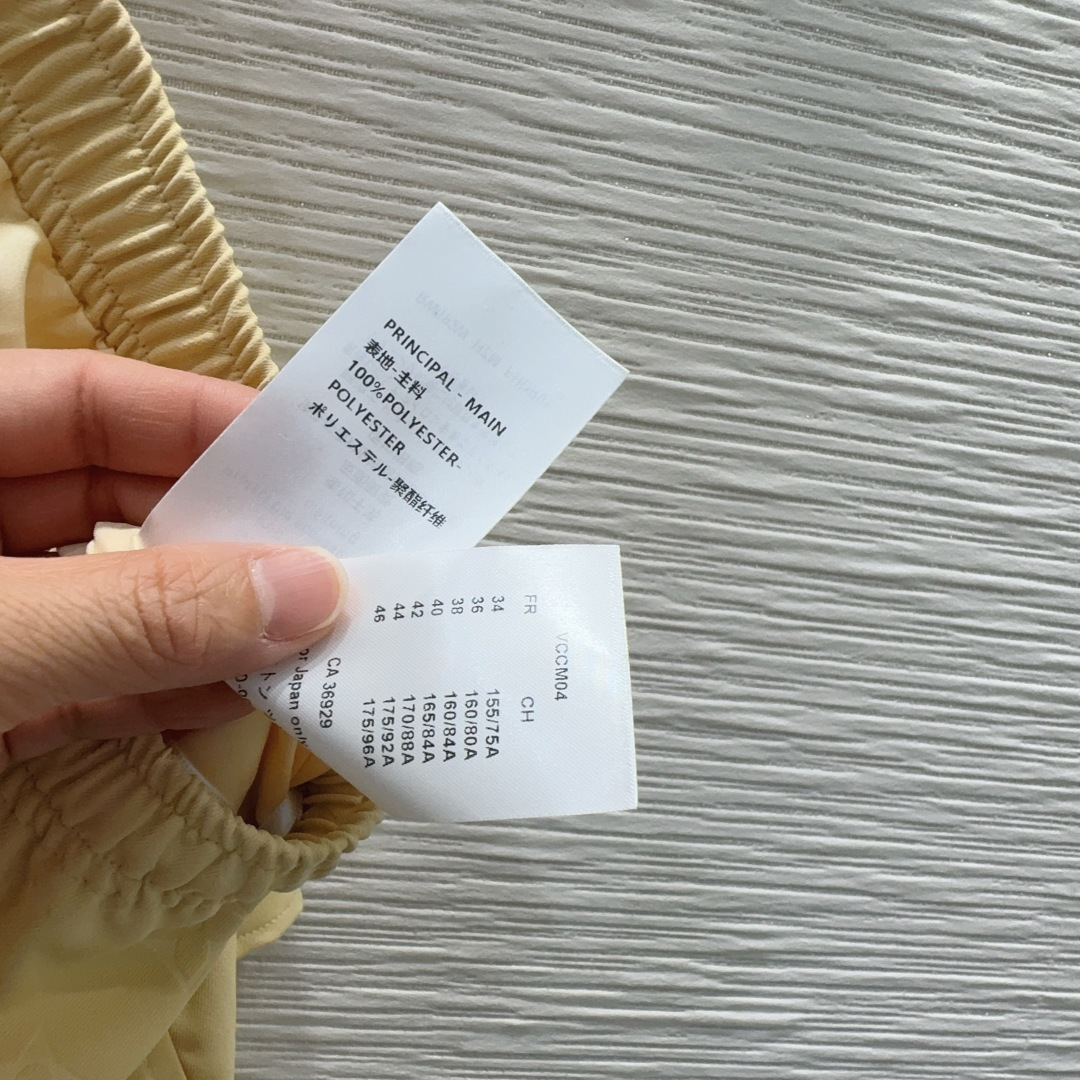 🌼2026SS新款短裙 低调奢华立体剪裁 精简线条感设计 高贵典雅又尽显温柔知性的气质 进口特殊材质 收