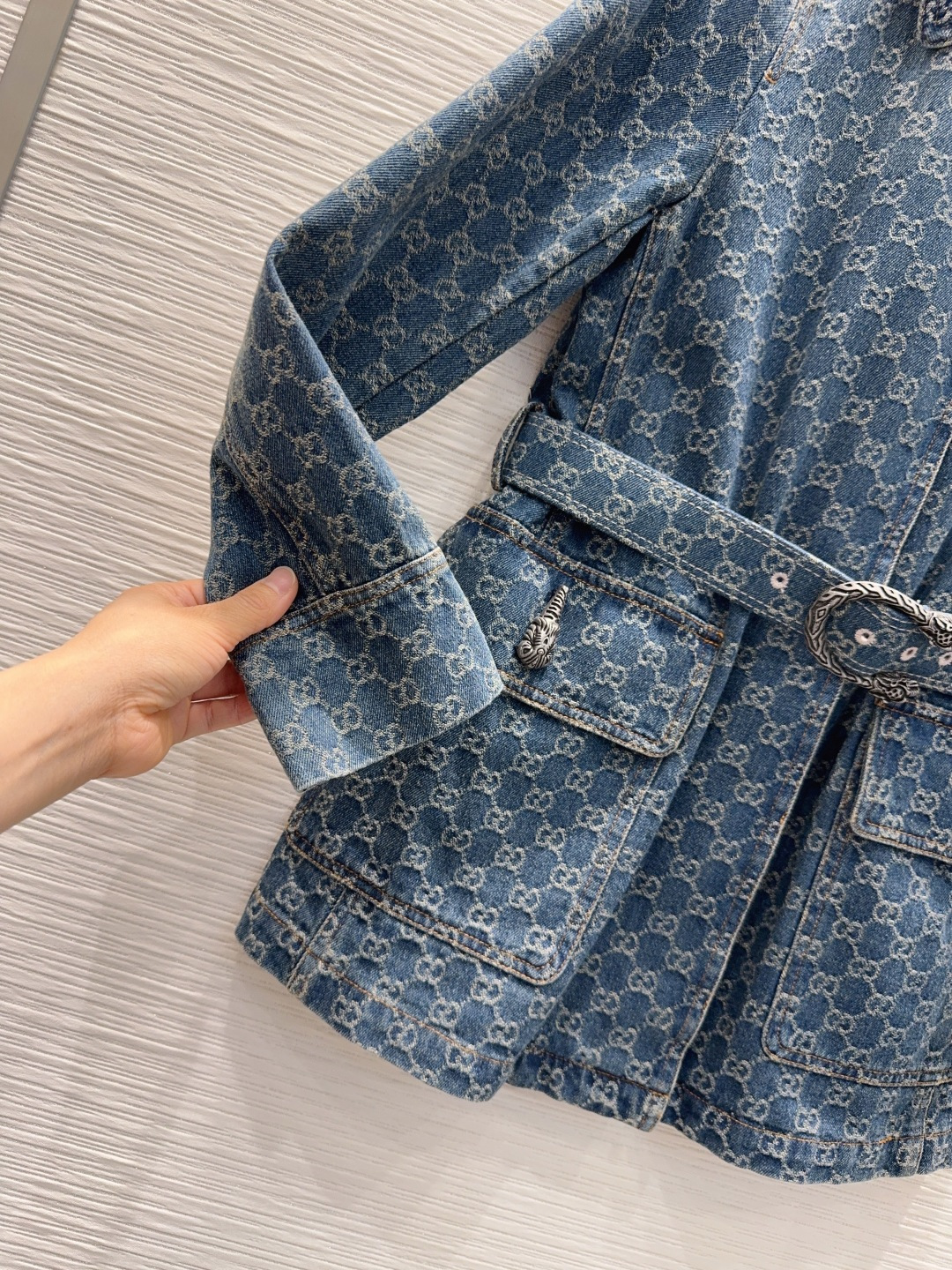 🌼2026SS新款 高版系列出品~超时髦新款丹宁牛仔 个性色调上身又酷又飒爽 纹理细腻，棉感自然，既有筋