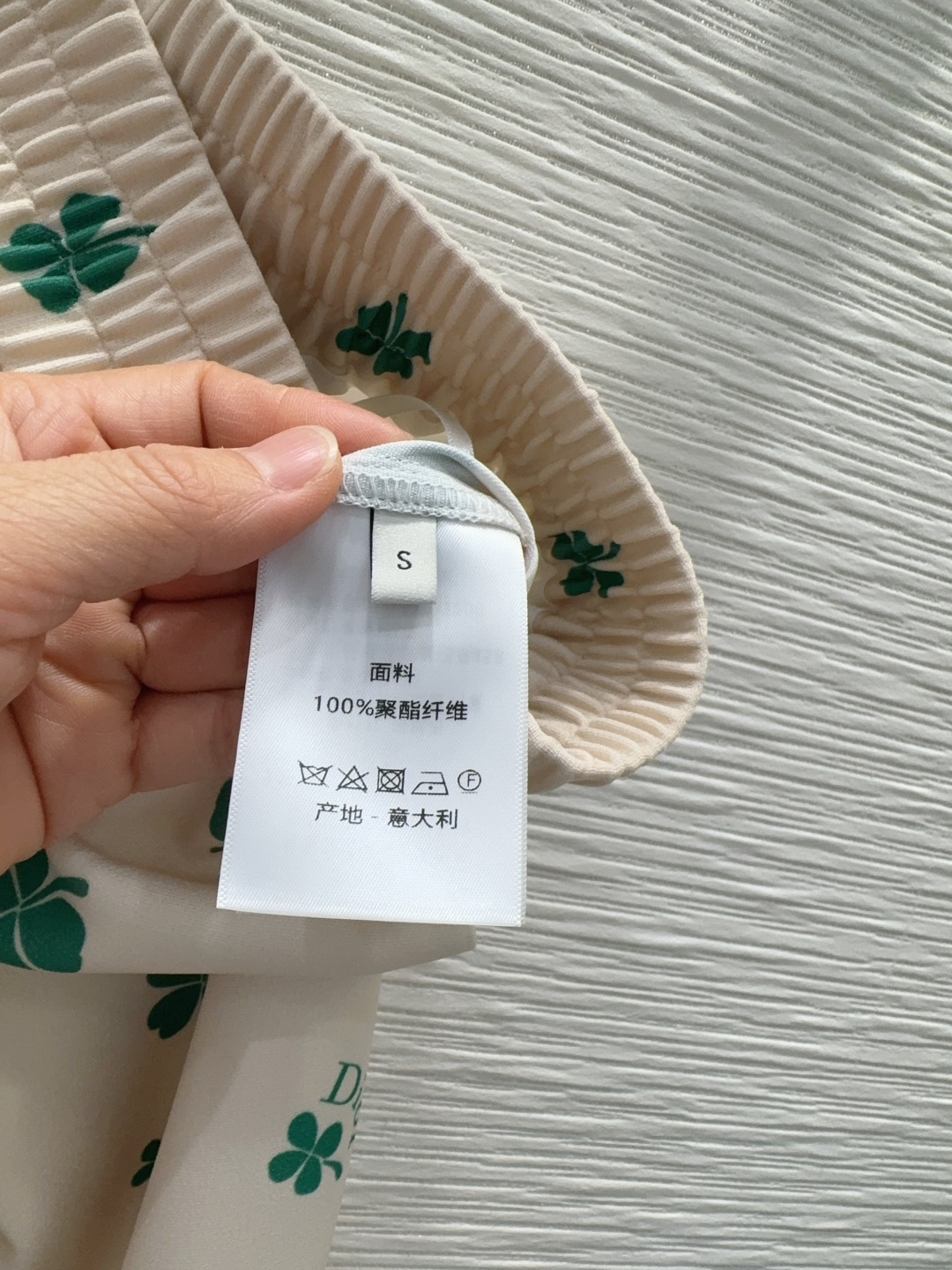 🌼2026SS新款长裤 不挑剔身形要求 上身特别赞！搭配的风格也很通吃 精致高级定制  富有肌理感的面料