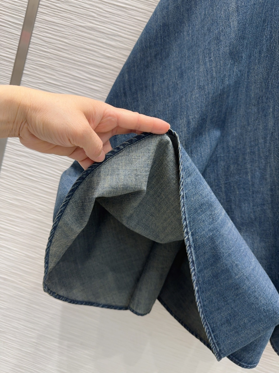 🌼2026SS新款牛仔连衣裙 高版出品~超时髦新款丹宁牛仔 个性色调上身又酷又飒爽 纹理细腻，棉感自然，