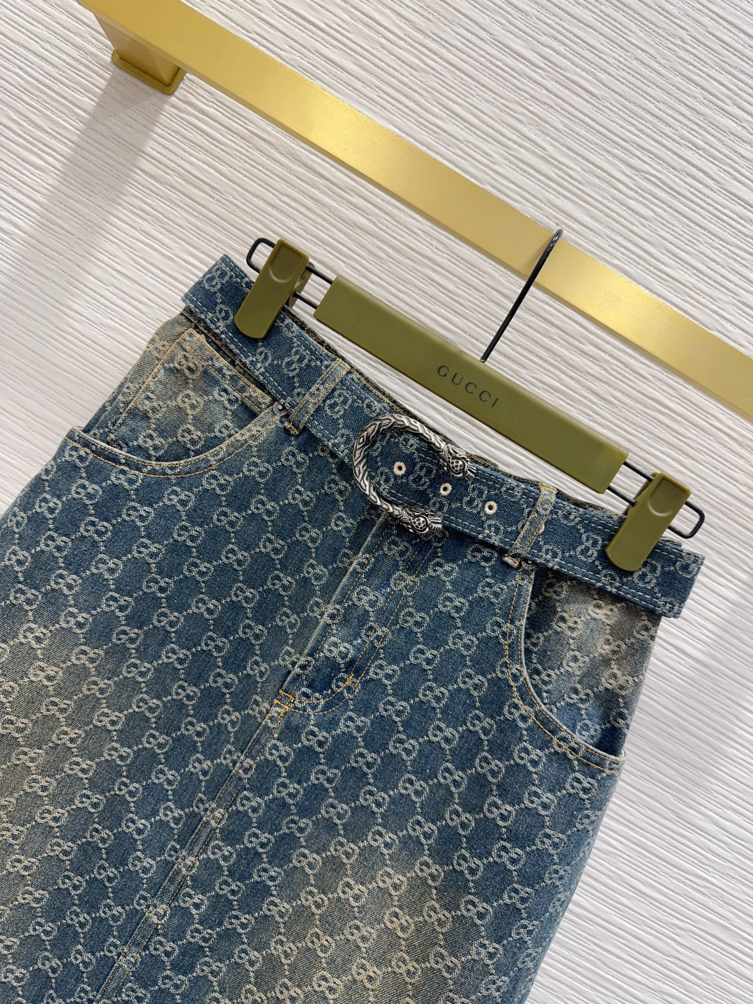 🌼2026SS新款半裙 高版系列出品~超时髦新款丹宁牛仔 个性色调上身又酷又飒爽 纹理细腻，棉感自然，既