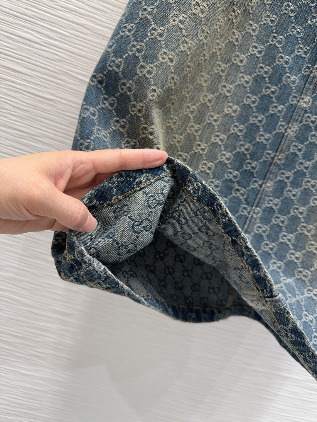 🌼2026SS新款半裙 高版系列出品~超时髦新款丹宁牛仔 个性色调上身又酷又飒爽 纹理细腻，棉感自然，既