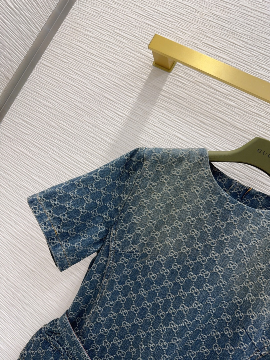 🌼2026SS新款连衣裙 高版系列出品~超时髦新款丹宁牛仔 个性色调上身又酷又飒爽 纹理细腻，棉感自然，