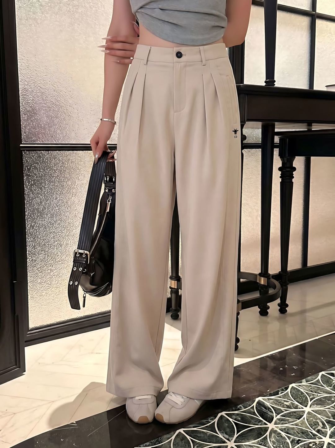 NO:803570,Upper body picture,,19860909上身图,,,Women's clothing