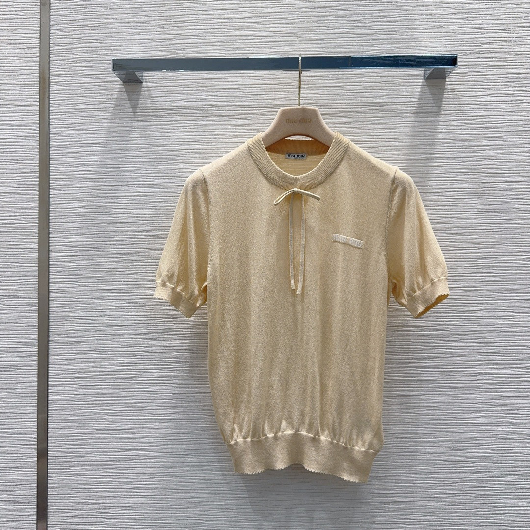 미우미우 2026SS 여성 반팔 101677 Miu Miu T Shirt