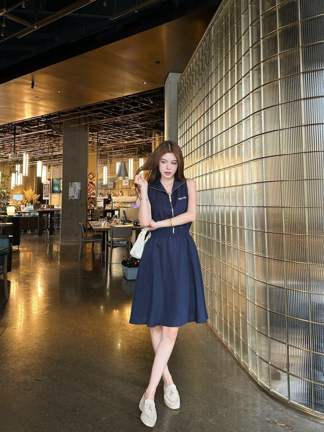 NO:865491,Model pictures, women's clothing,19860909模特图,女装,,Women's clothing