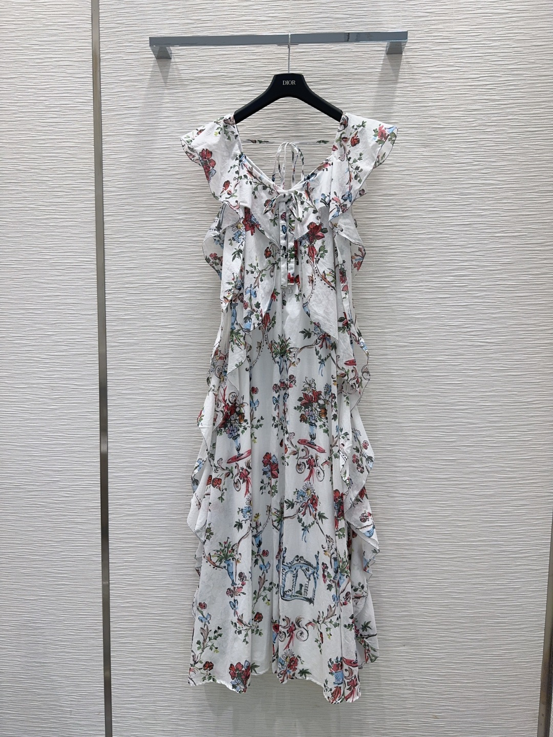 NO:890435,2026SS new printed dress is fashionable, low-key and luxurious!  The styles are versatile and not picky, the original customized technical fabrics, the quality of workmanship depends on the details. A must-have for Bai Fumei!  Highly recommended. SML XL [S back mid length 101, front bust 84], Dior-clothing, dior, skirts,198609092026SS新款印花连衣裙 时髦低调气质又奢华高级！版型百搭不挑人,原版定制科技面料 做工品质看细节.白富美必入！强烈推荐.SML XL【S后中长101 前胸围84】,迪奥-服装,dior,skirts,,Women's clothing