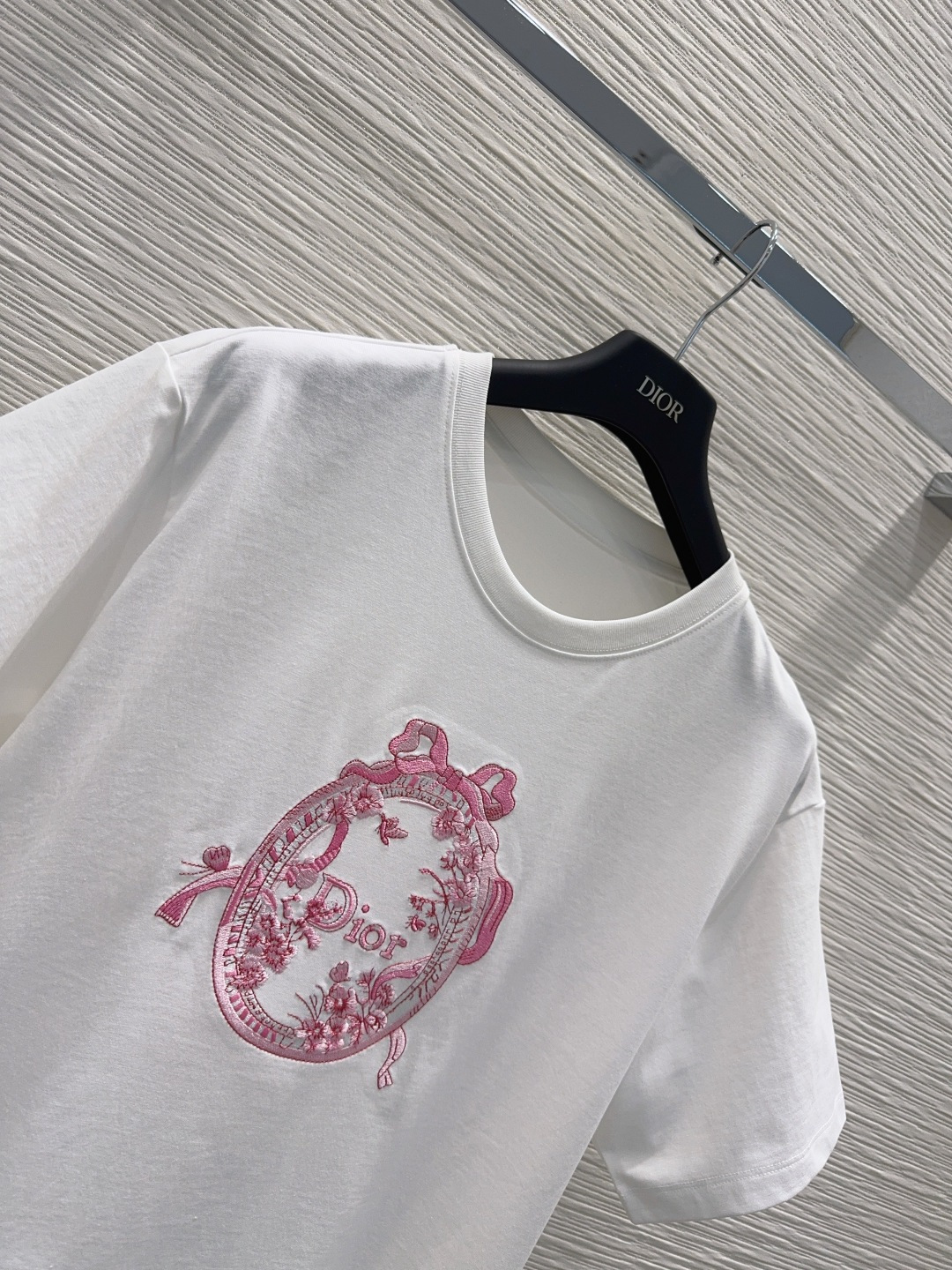 디올 2026SS 여성 반팔 132192 Dior T Shirt 썸네일 이미지