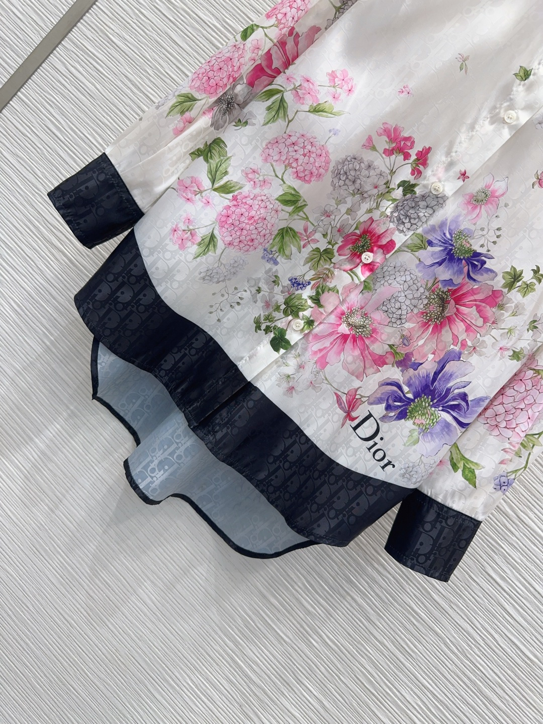 디올 2026SS 여성 셔츠 132189 Dior Shirt 썸네일 이미지