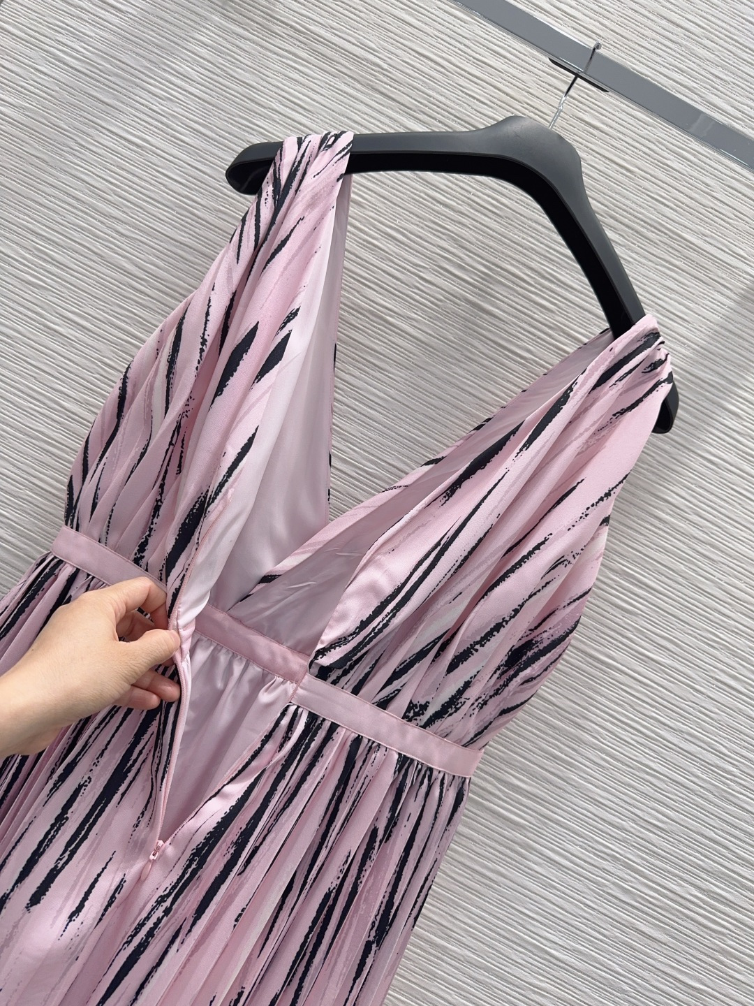 디올 여성 원피스 132195 Dior Dress 썸네일 이미지
