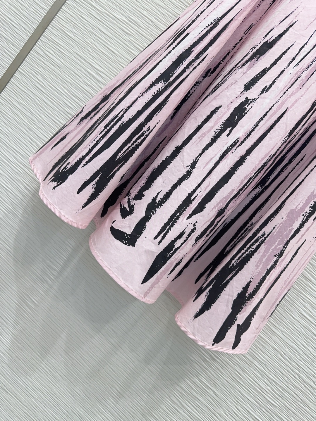 디올 2026SS 여성 스커트 132194 Dior Skirt 썸네일 이미지