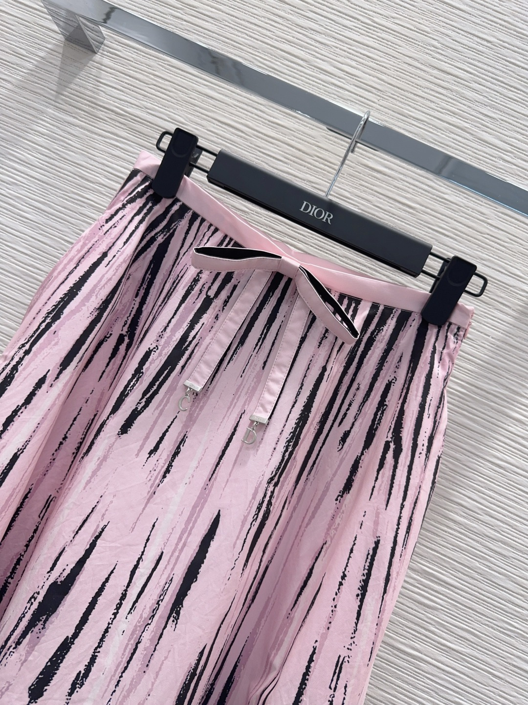 디올 2026SS 여성 스커트 132194 Dior Skirt 썸네일 이미지