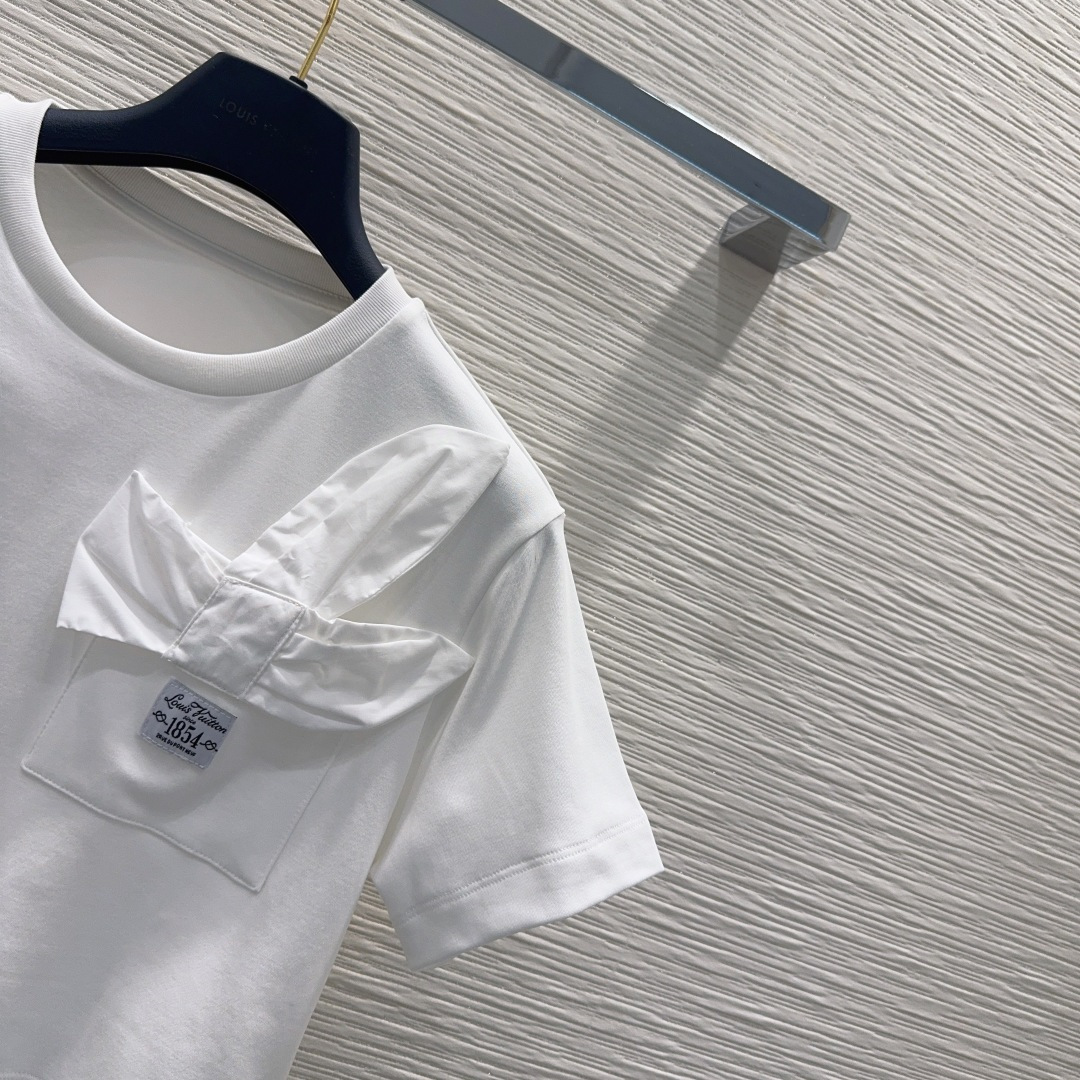 루이비통 여성 반팔 131682 Louis Vuitton T Shirt 썸네일 이미지
