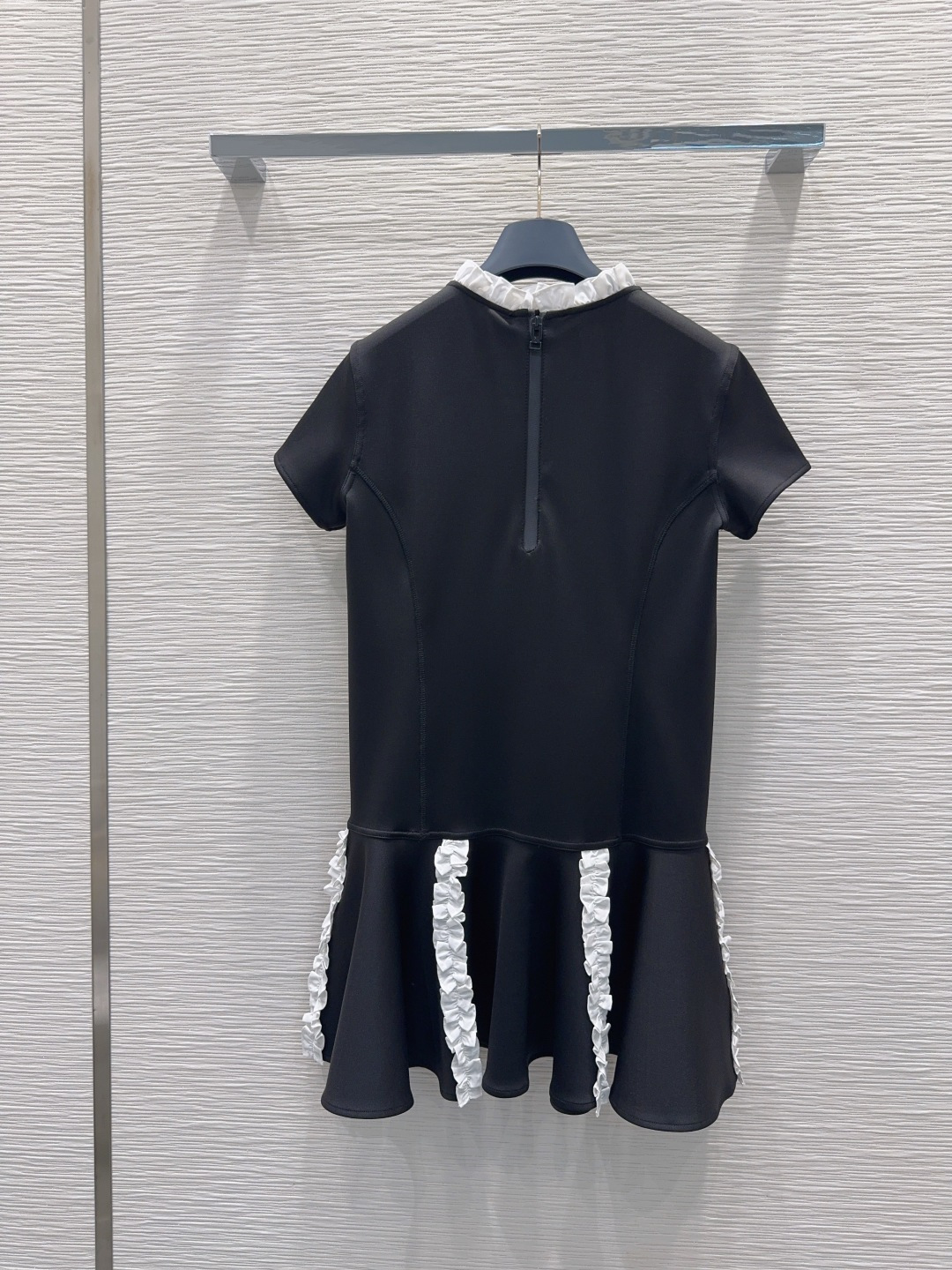 루이비통 2026SS 여성 원피스 131683 Louis Vuitton Dress 썸네일 이미지