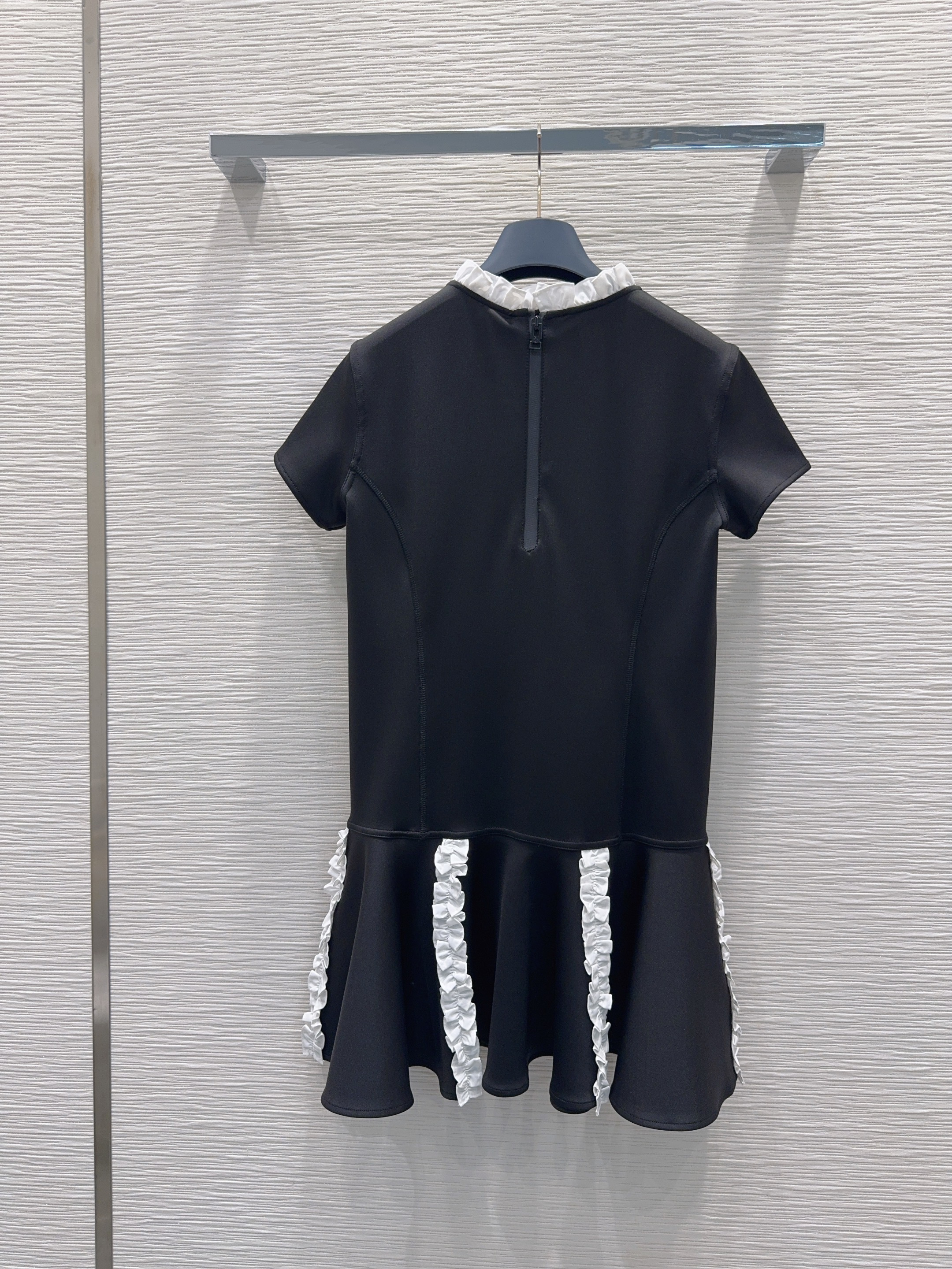 루이비통 2026SS 여성 원피스 131683 Louis Vuitton Dress 썸네일 이미지