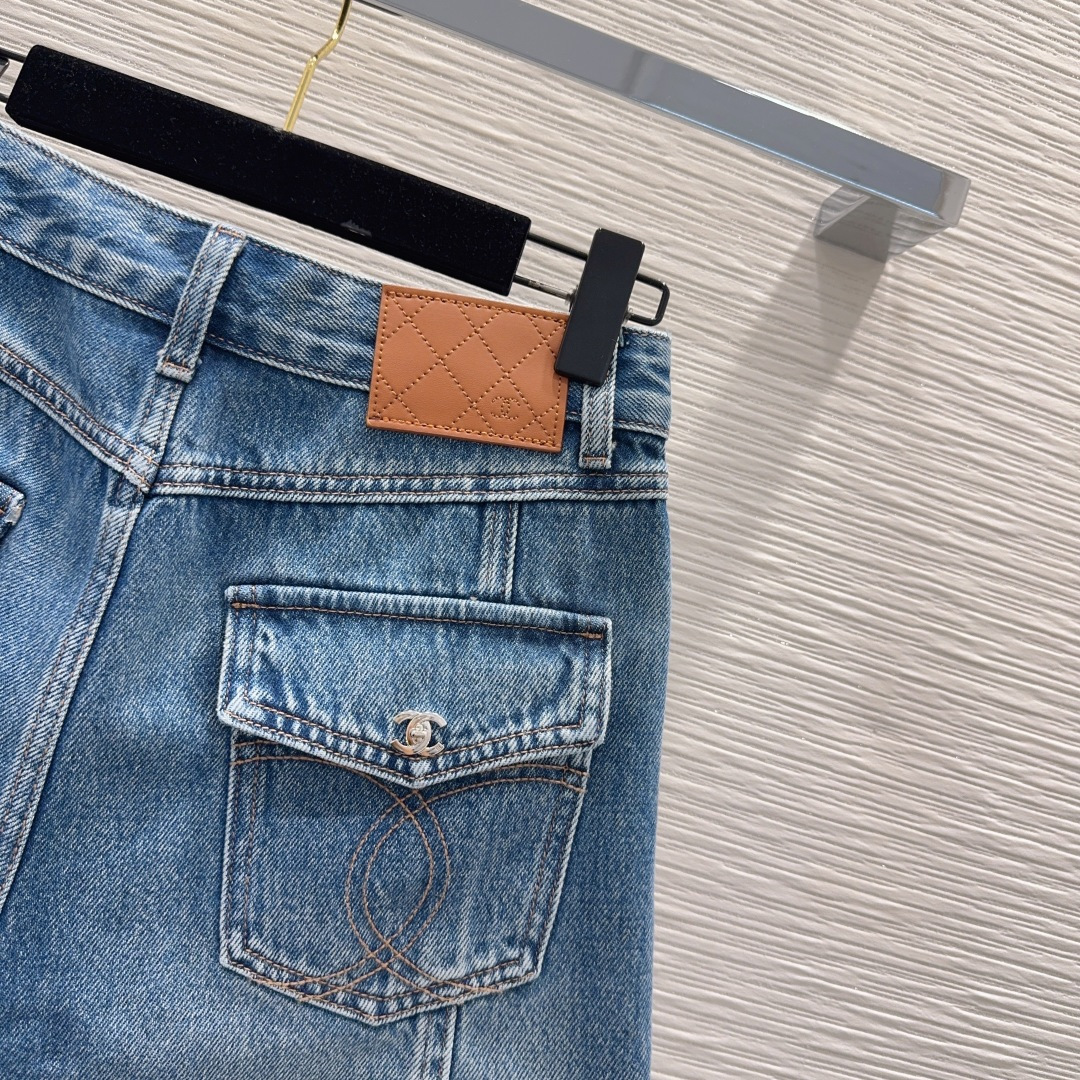 샤넬 2026SS 여성 바지 131584 Chanel Pants 썸네일 이미지