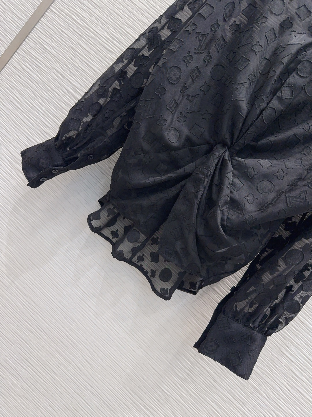 루이비통 여성 가디건 137780 Louis Vuitton Cardigan 썸네일 이미지