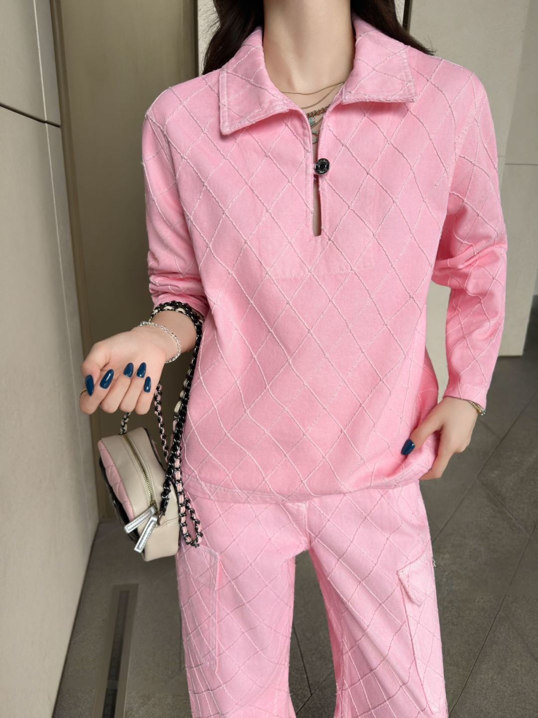 NO:911144,Upper body pictures are batched separately,,19860909上身图 分开批,,,Women's clothing
