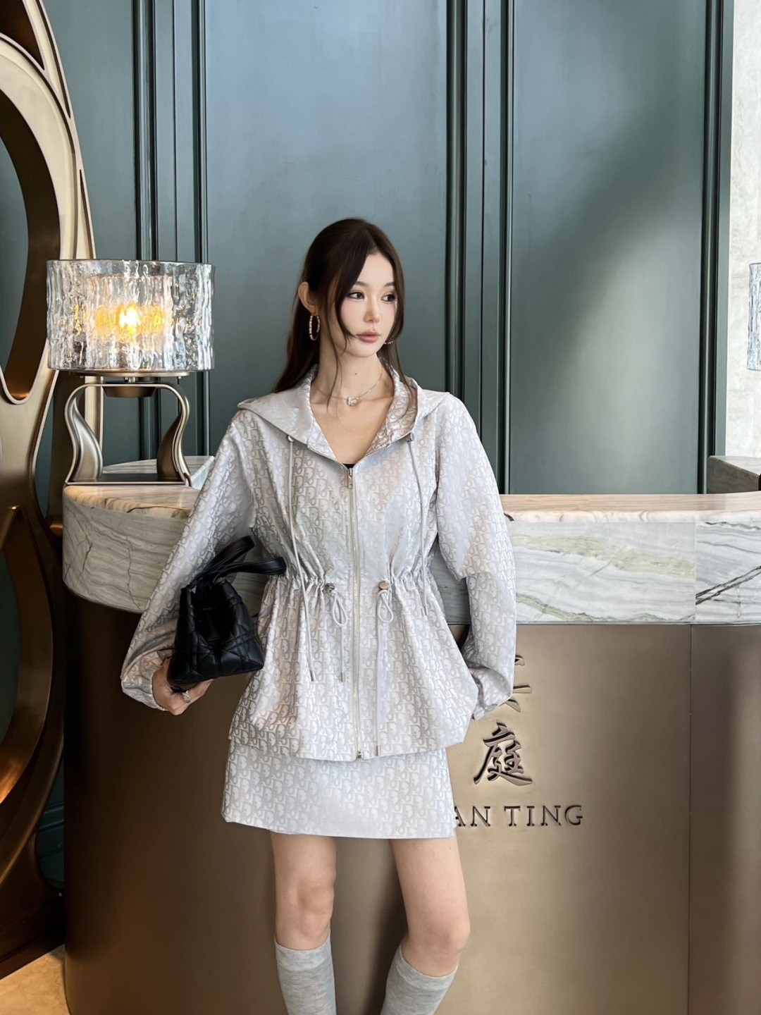 NO:954719,Upper body picture,,19860909上身图,,,Women's clothing