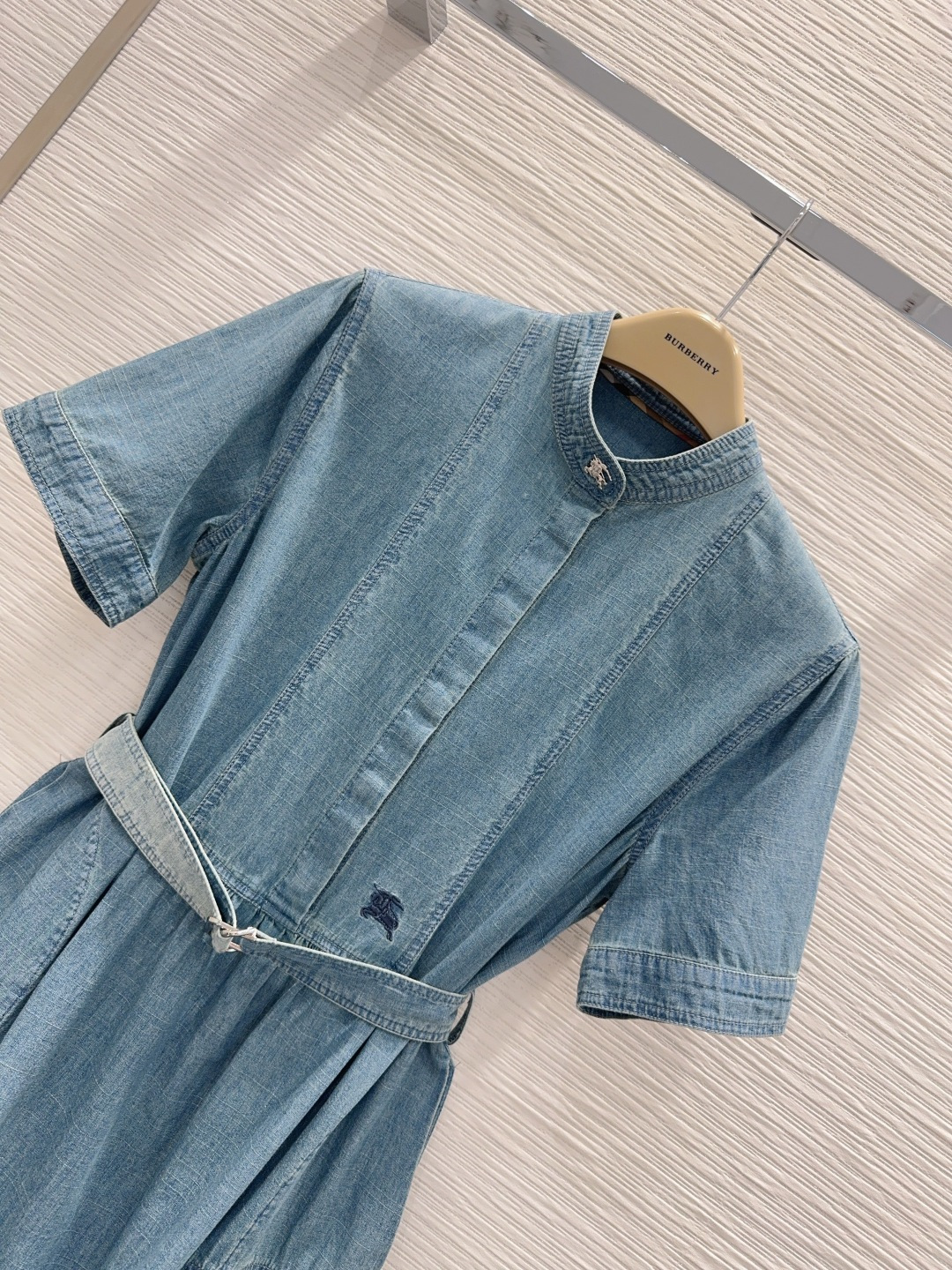 Платья Burberry