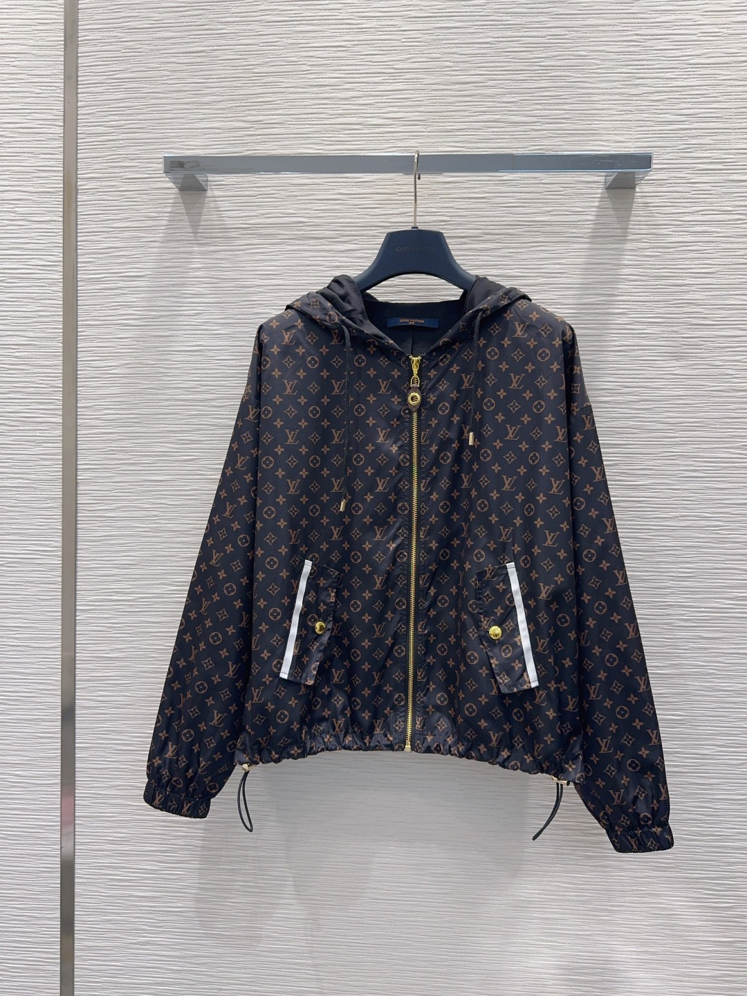 Костюм Louis Vuitton