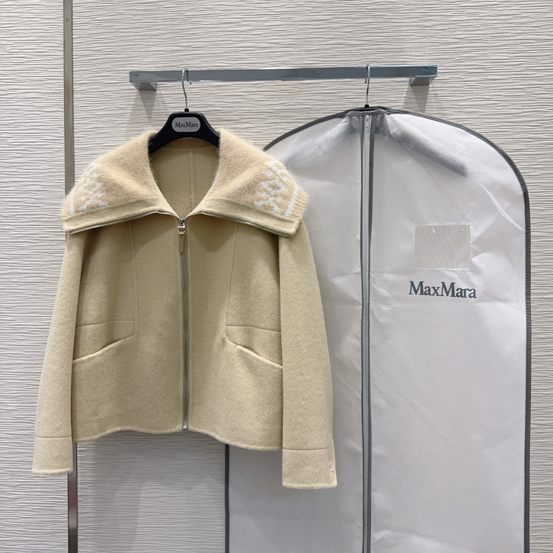 Пальто Max Mara
