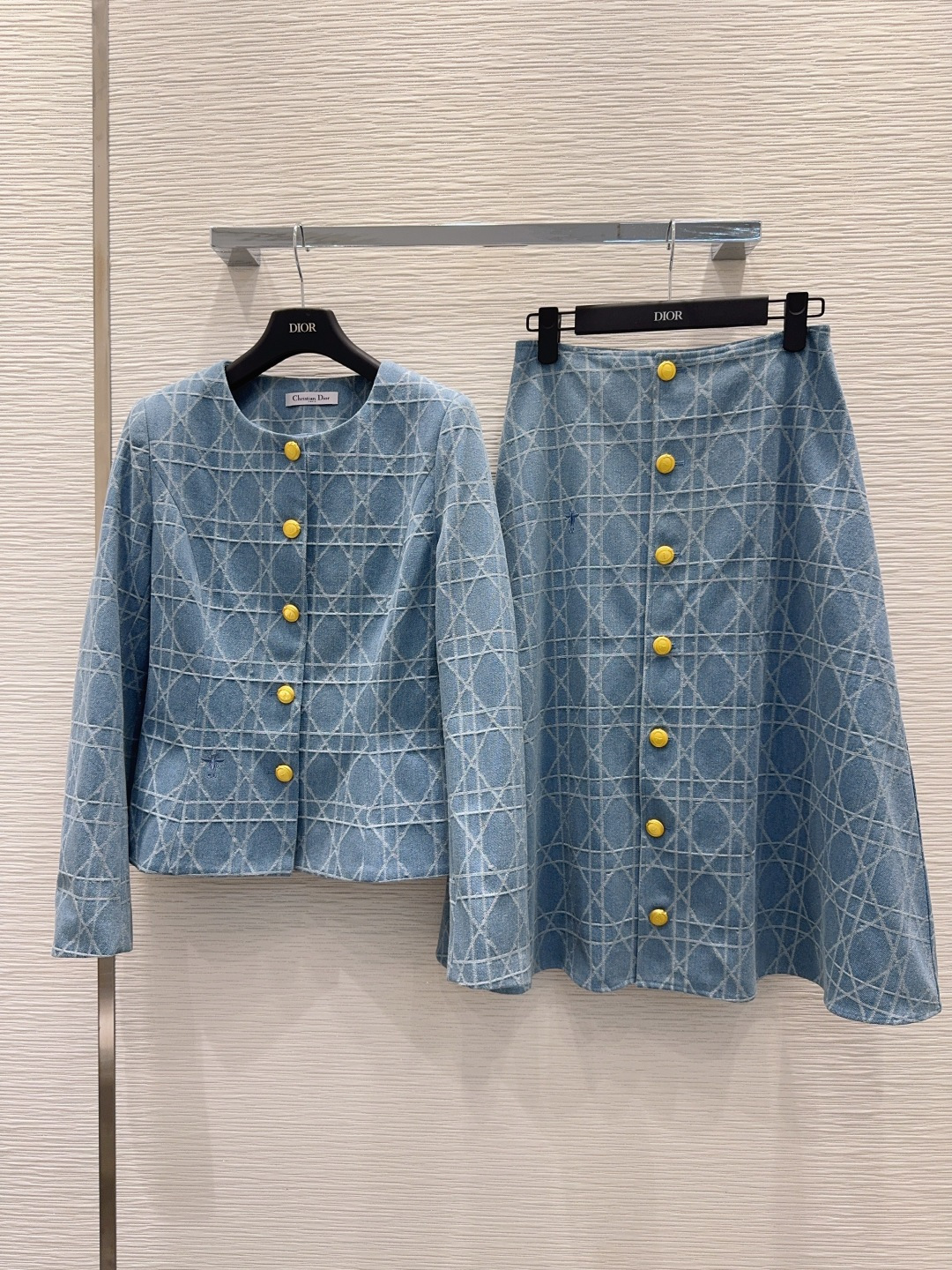 Костюм Dior
