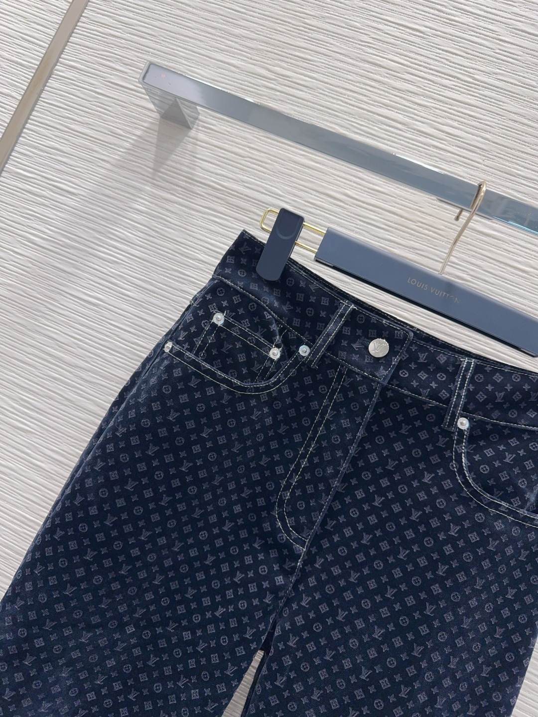 Брюки Louis Vuitton
