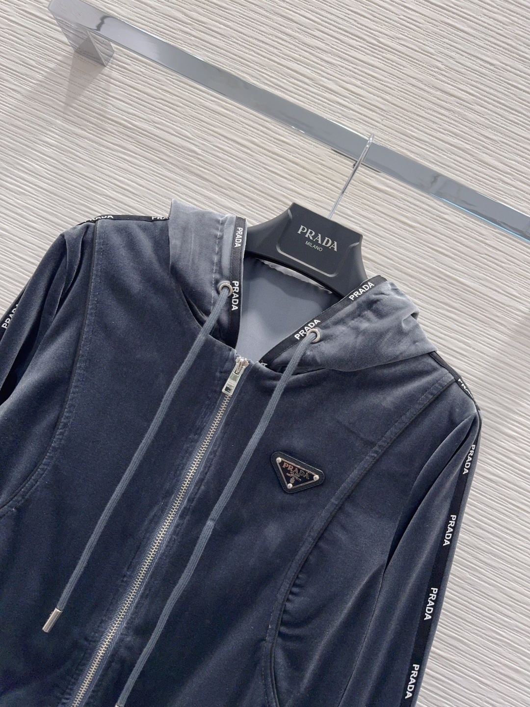 Спортивный костюм Prada
