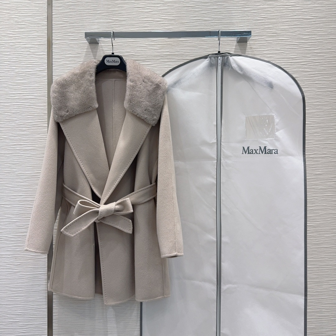 Пальто Max Mara