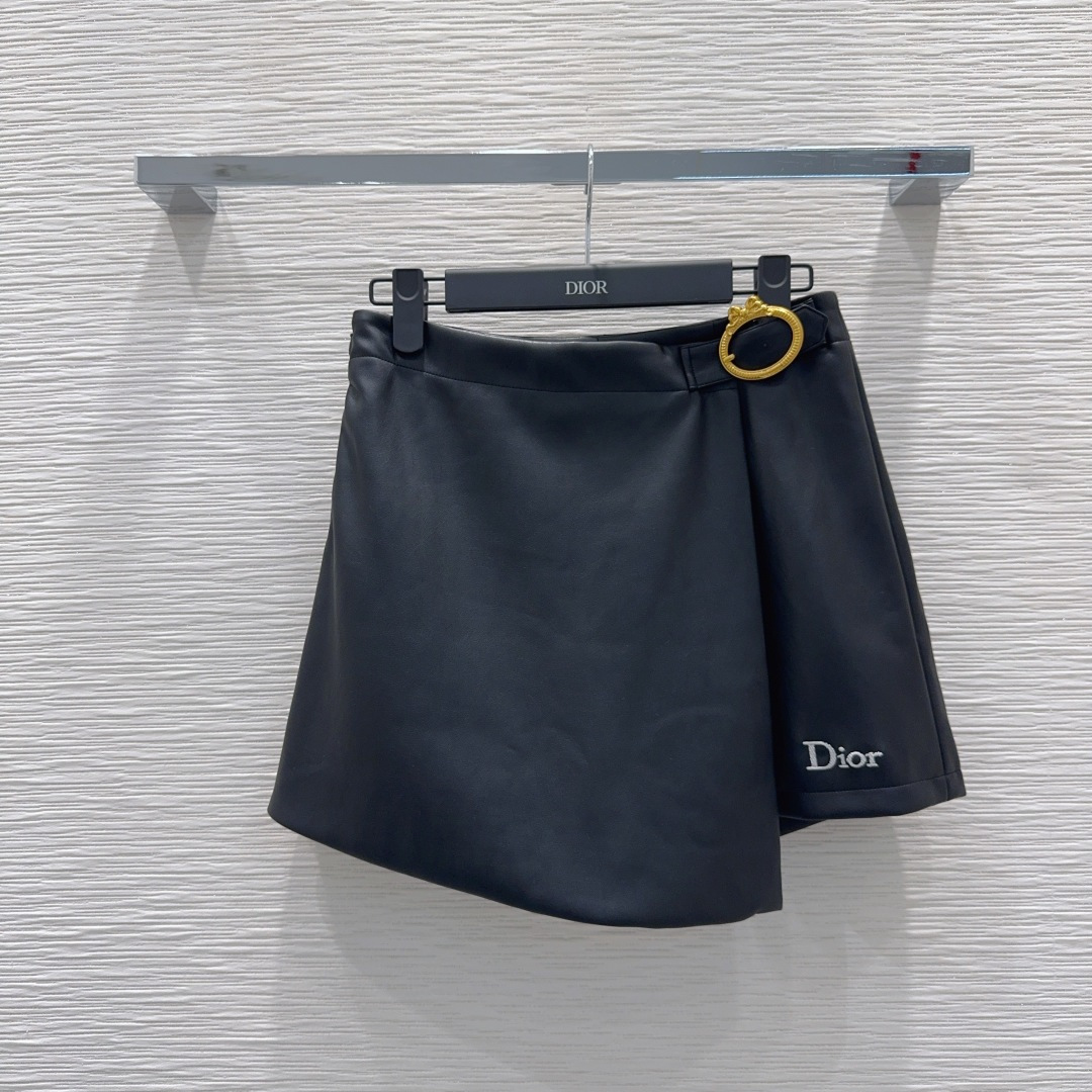 Юбки Dior