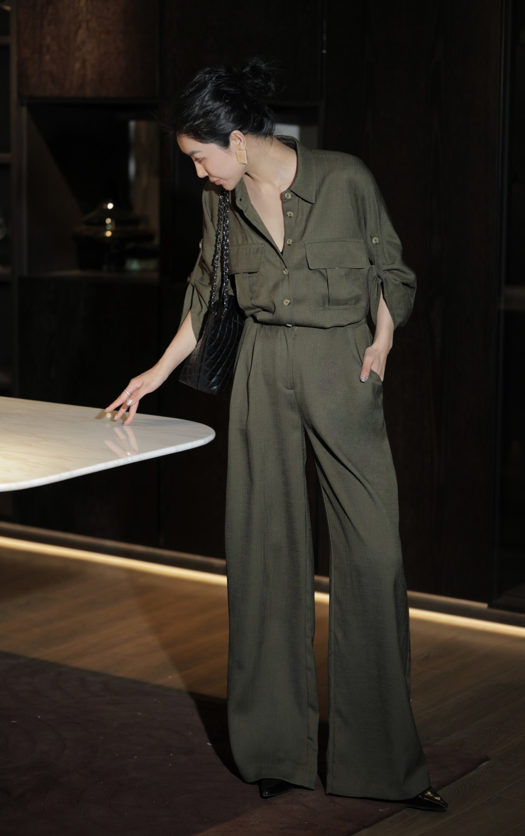 “High-End Women’s Suit Package: Premium Quality and Style for the Modern Woman” - 图片 7