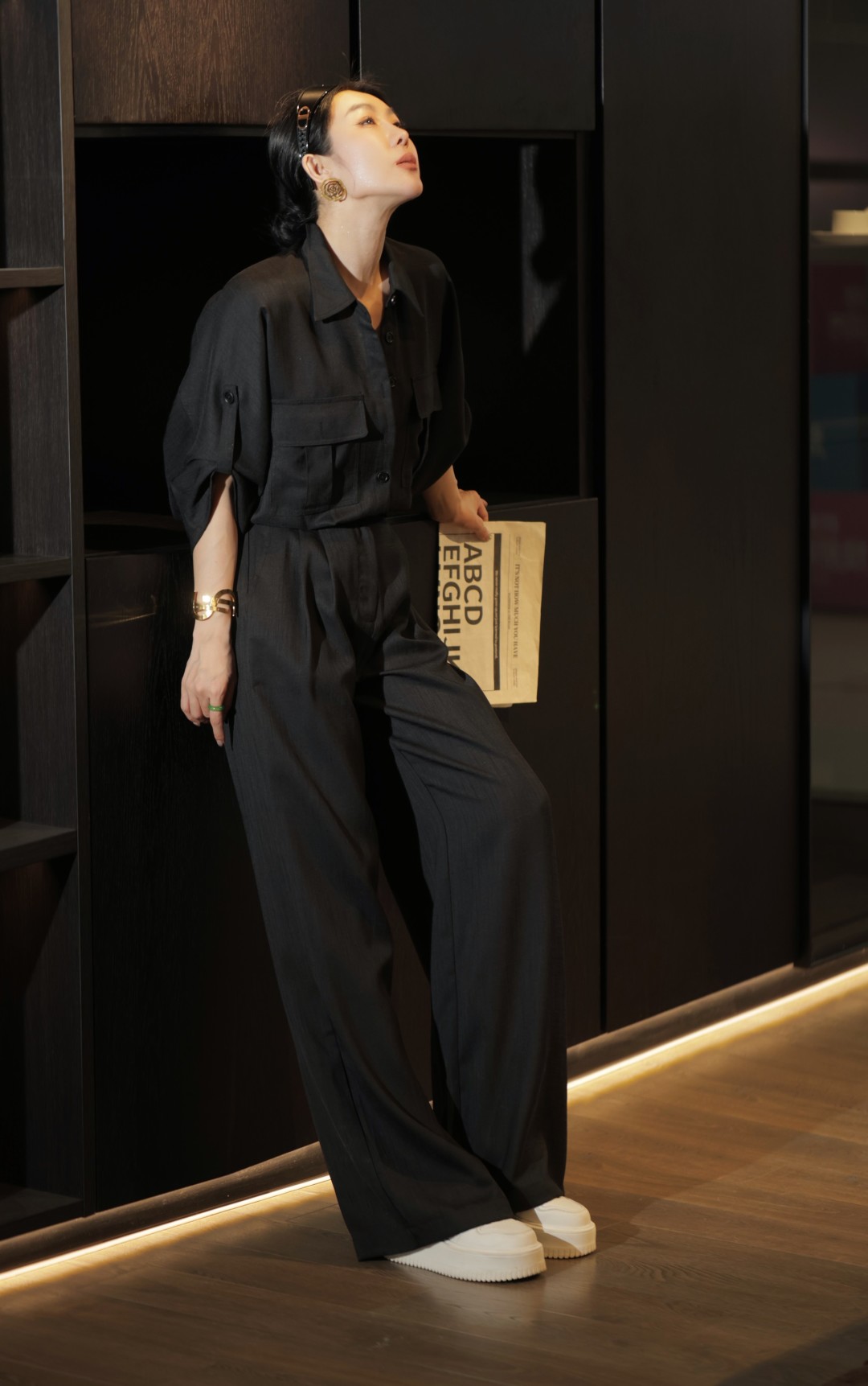 “High-End Quality Women’s Suit Packaging: A Detailed Overview” - 图片 2