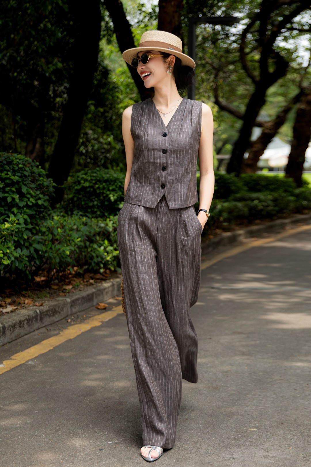 High-End Quality Women’s Linen Suit with BV Blast Packaging: Almond Gray SMLXL - 图片 1