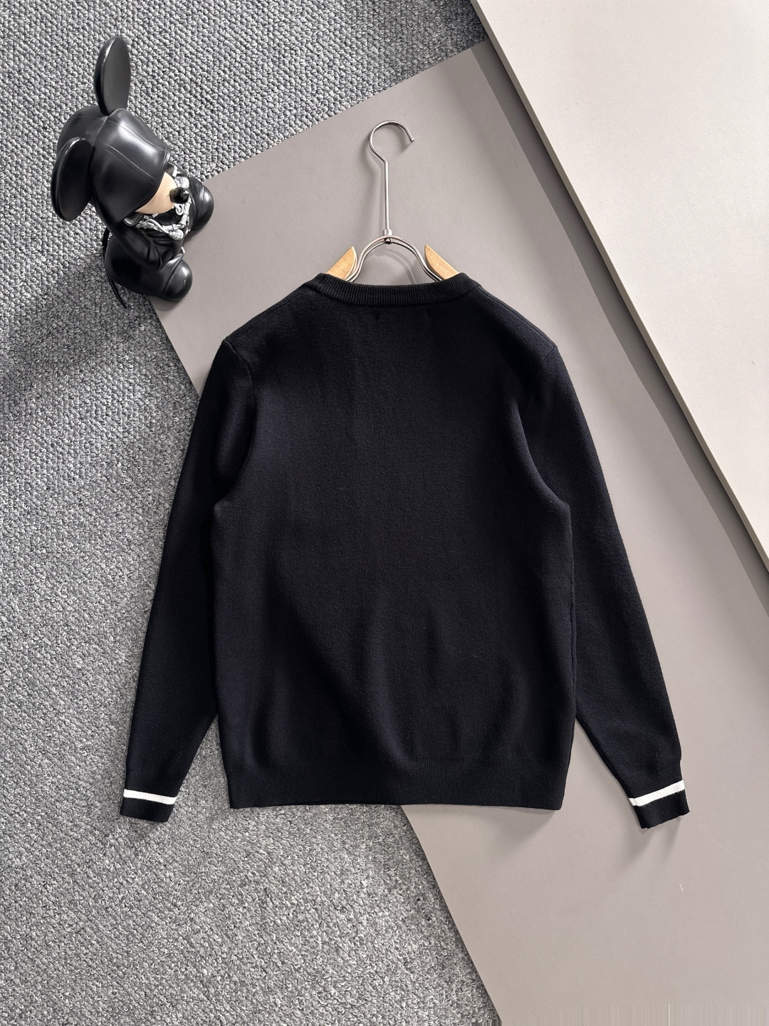 ARC'TERYX 2025秋冬新款羊毛毛衣 高品质意大利进口羊毛混纺面料，高密度针织，时尚百搭毛衣，帅