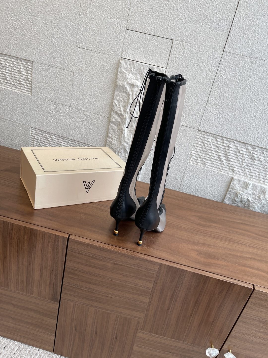 VANDA NOVAK Summer Shoes Collection: Unique Design, Italian Imports, High Quality Materials - 图片 8