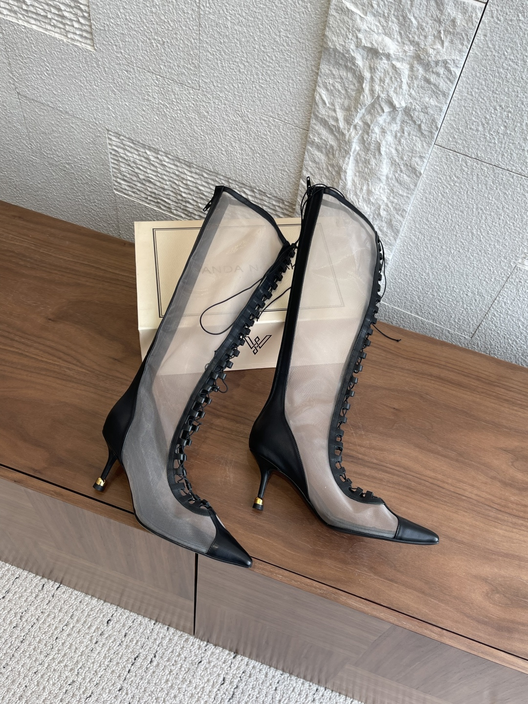 VANDA NOVAK Summer Shoes Collection: Unique Design, Italian Imports, High Quality Materials - 图片 6