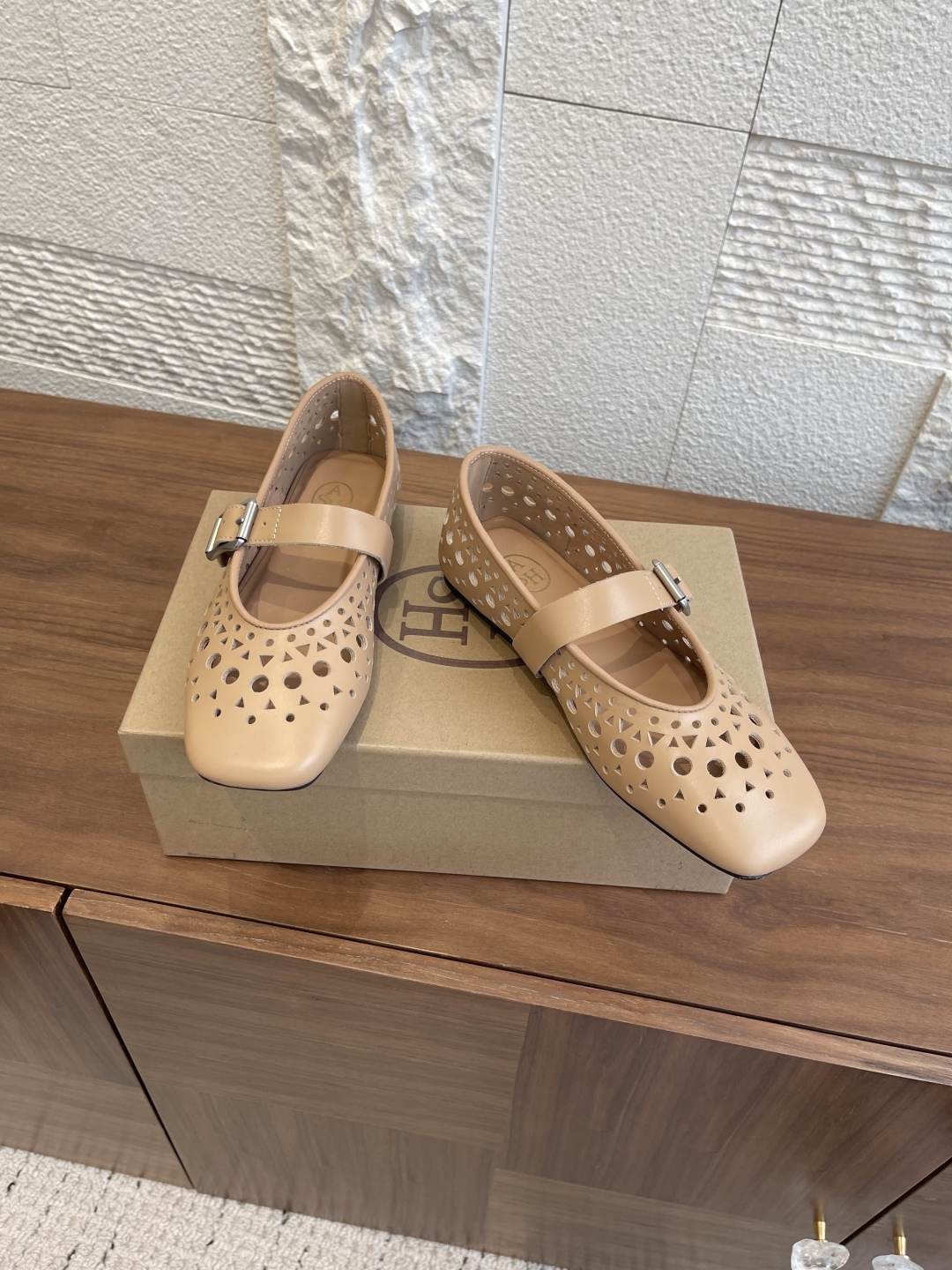 ASH 25s: Stylish Breathable Shoes with Cow and Sheep Skin, Sizes 35-40 - 图片 4