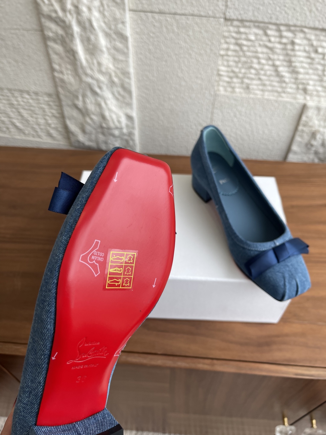 New Christian Louboutin Mamadrague Women’s Shoes: Comfortable and Stylish with Red Soles - 图片 7