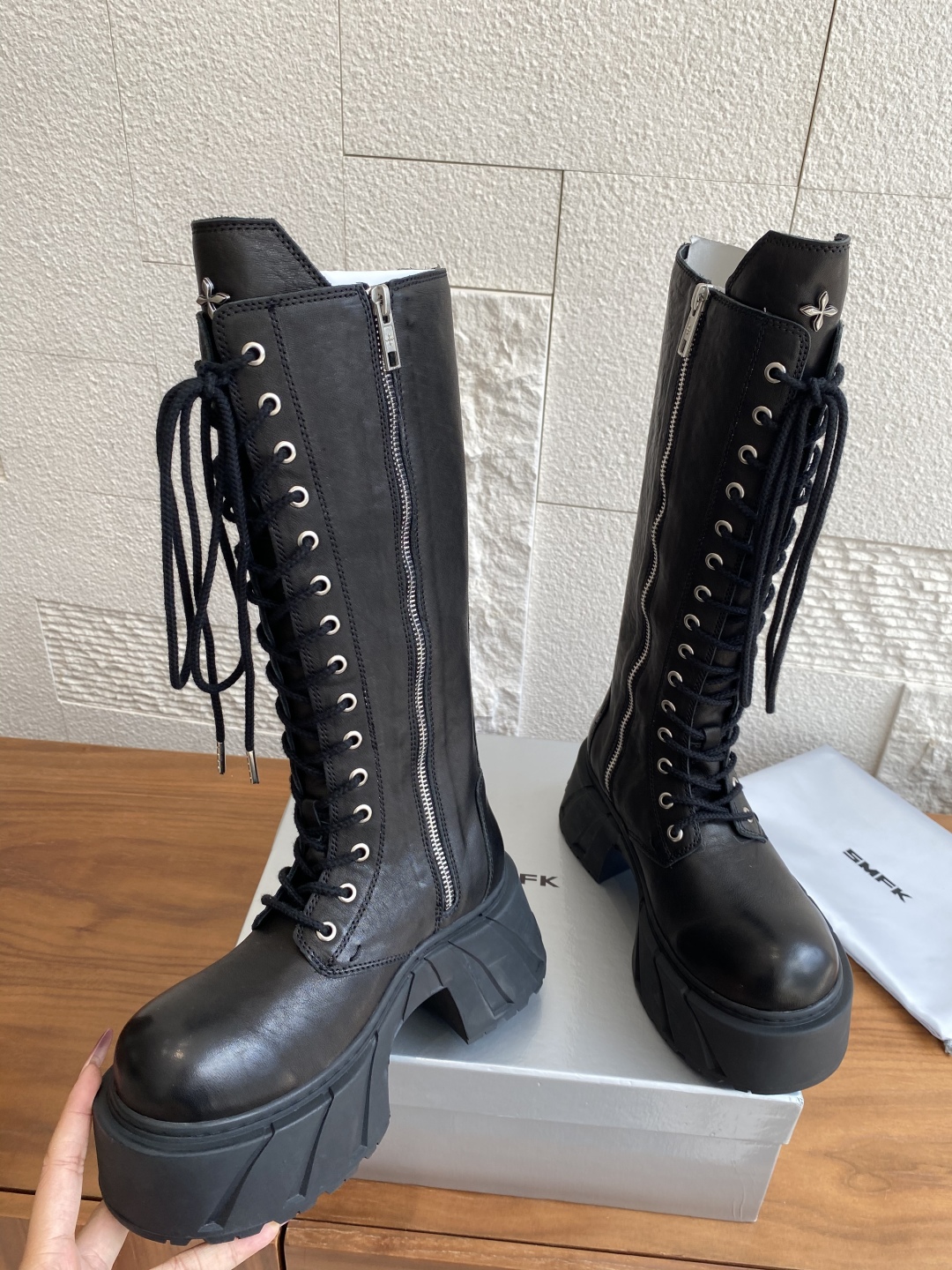 SMFK Mirage Machine Boots: Luxury Design Inspired by GT Sport Cars - 图片 6