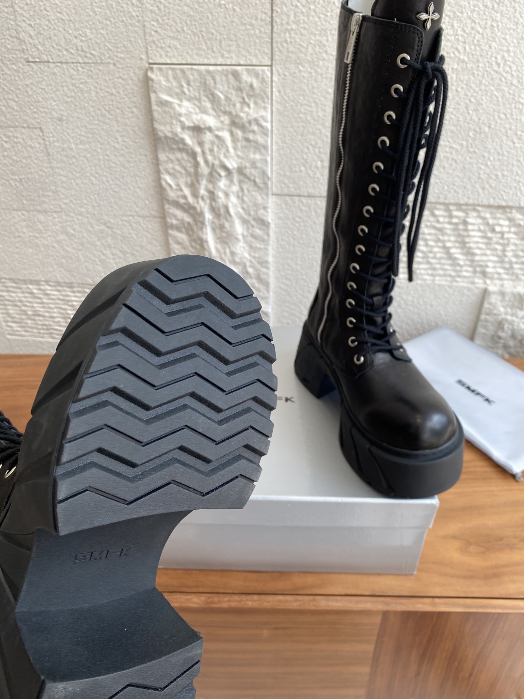 SMFK Mirage Machine Boots: Luxury Design Inspired by GT Sport Cars - 图片 7