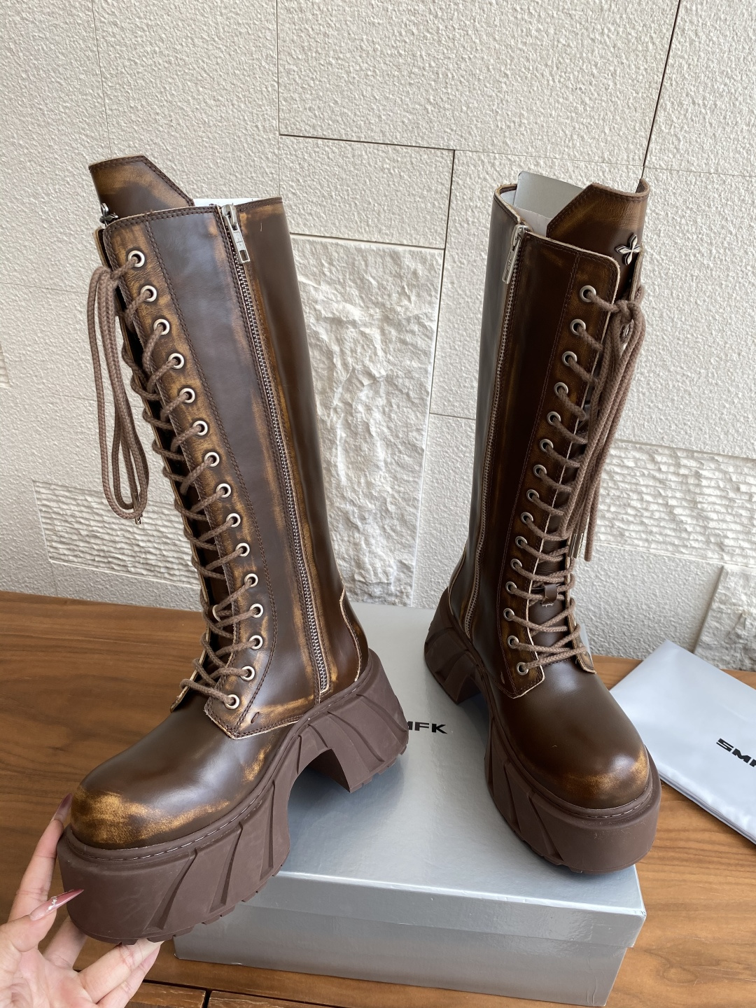 SMFK Mirage Machine Boots: Luxury Leather Shoes Inspired by GT-Runner Vehicles - 图片 6