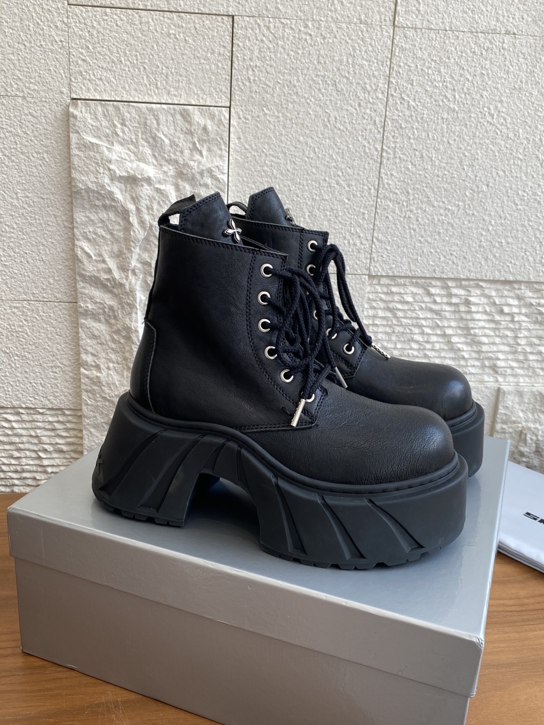 SMFK Mirage Machine Boots: Luxury Leather Shoes Inspired by GTT-Runner - 图片 1
