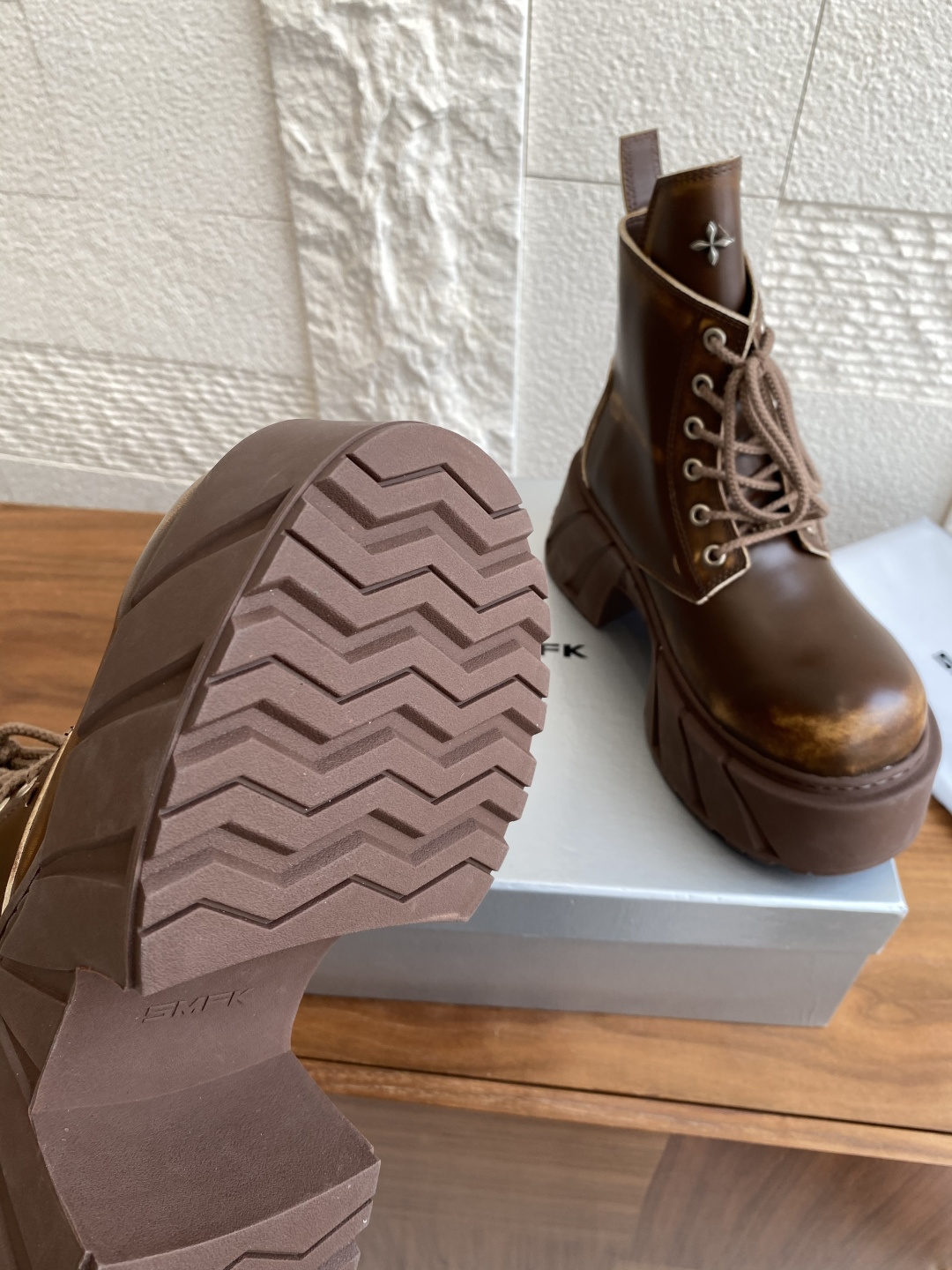 SMFK Mirage Machine Boots: Luxury Leather Shoes Inspired by GT Cars - 图片 7