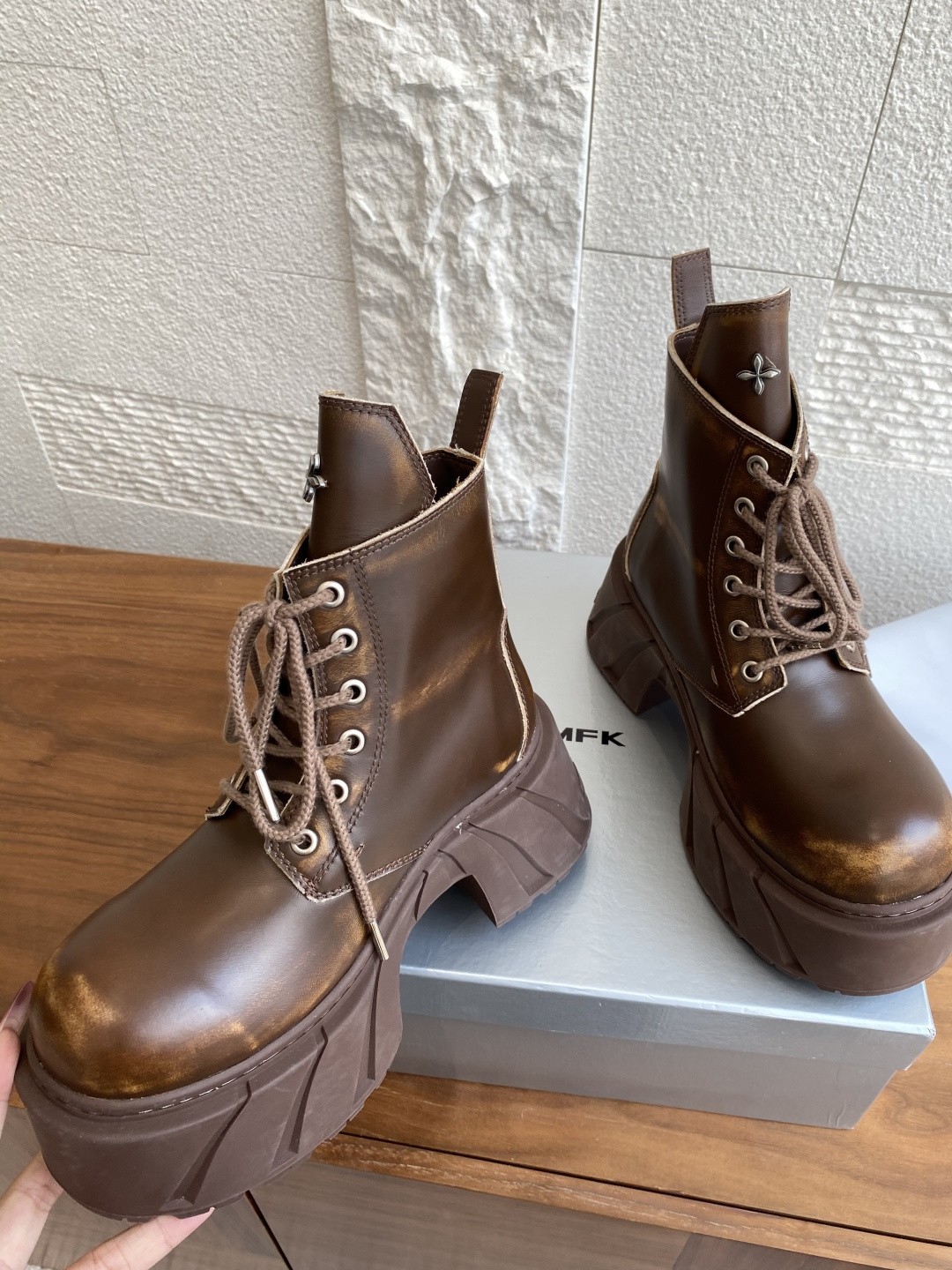 SMFK Mirage Machine Boots: Luxury Leather Shoes Inspired by GT Cars - 图片 6