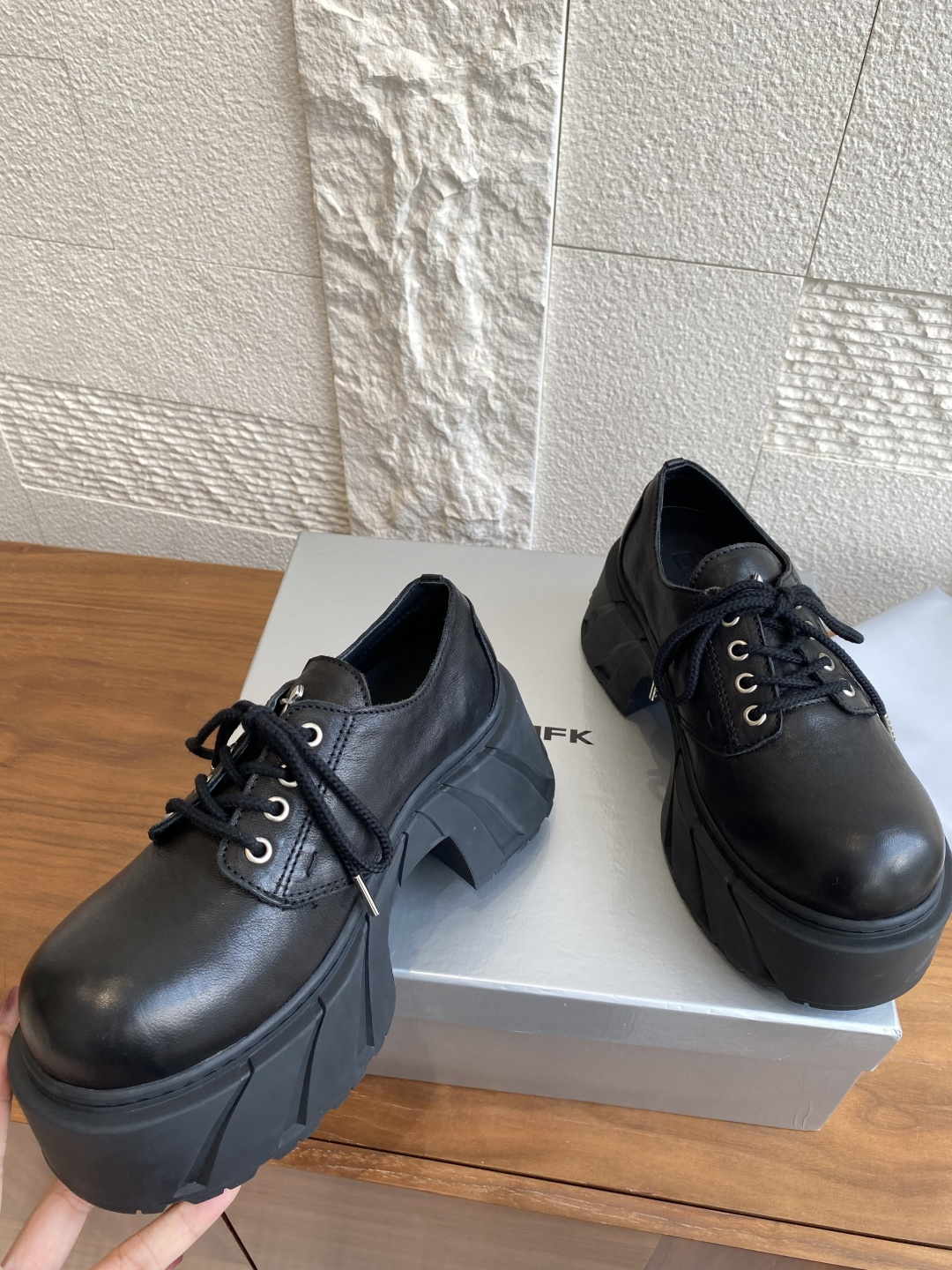 SMFK Mirage Machine Boots: Luxury Leather Boots Inspired by GT Cars - 图片 5