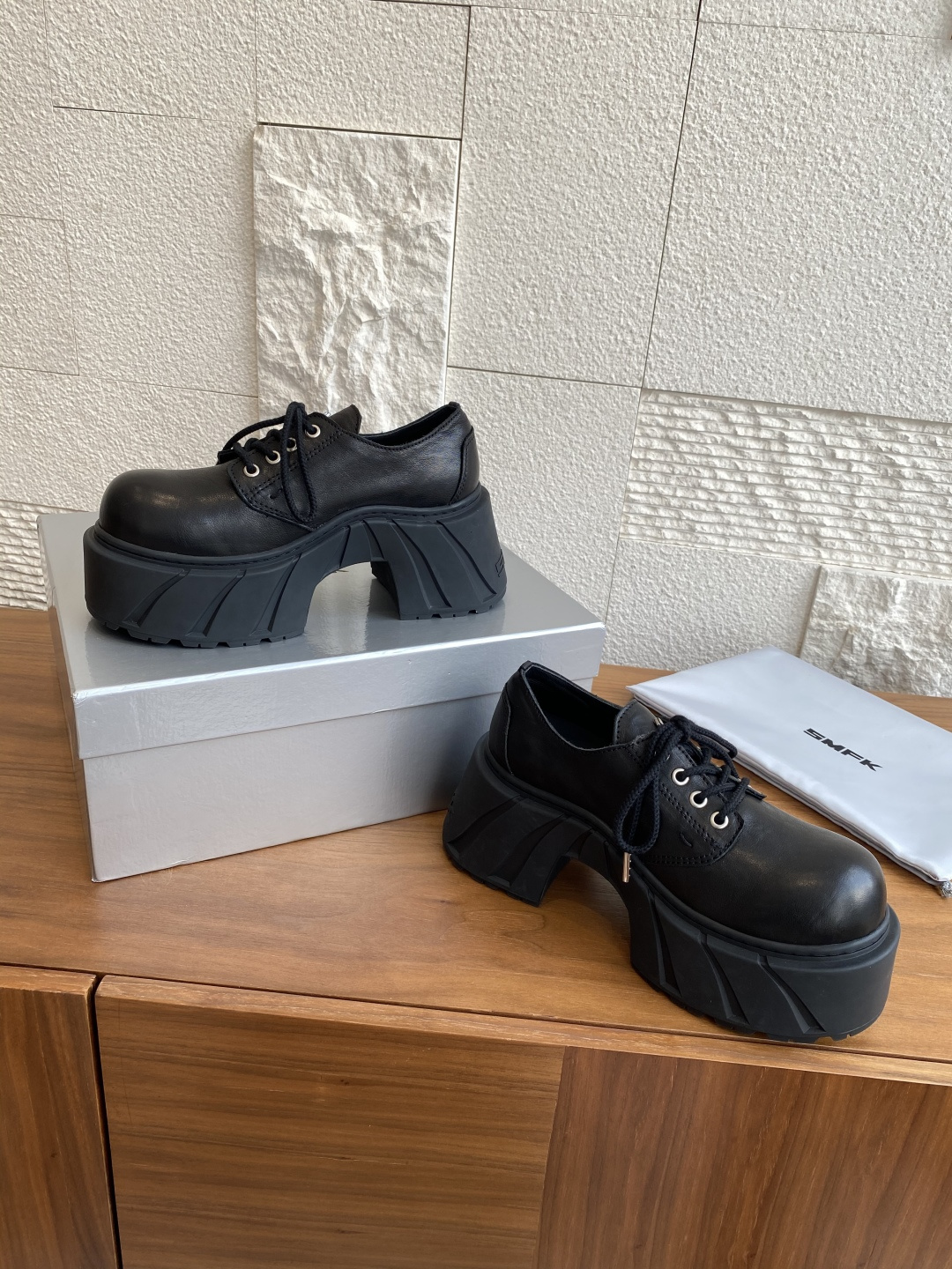 SMFK Mirage Machine Boots: Luxury Leather Boots Inspired by GT Cars - 图片 4