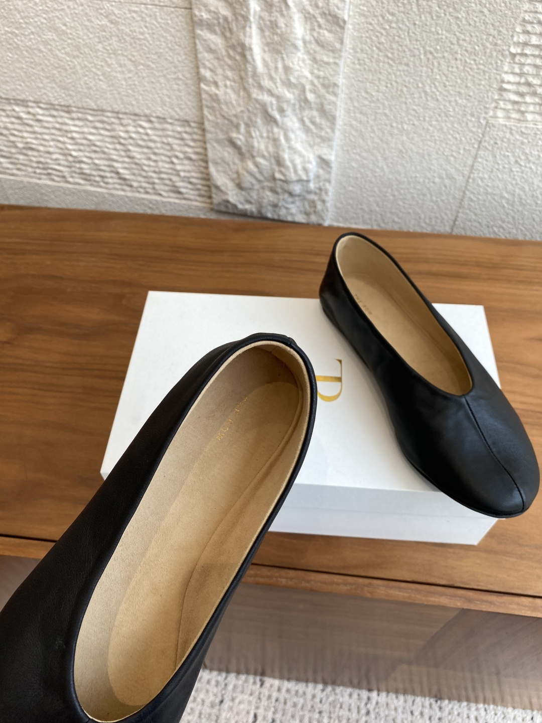 Luxurious Sheepskin Ballerina Flats by The Row, Size 35-40 - 图片 6