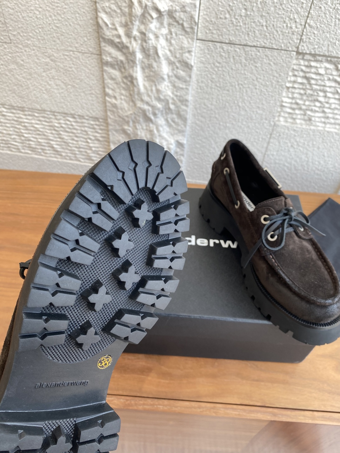 “Alexander Wang Fall Winter 25ss Waxed Leather Shoes with Metal Logo Slides” - 图片 7