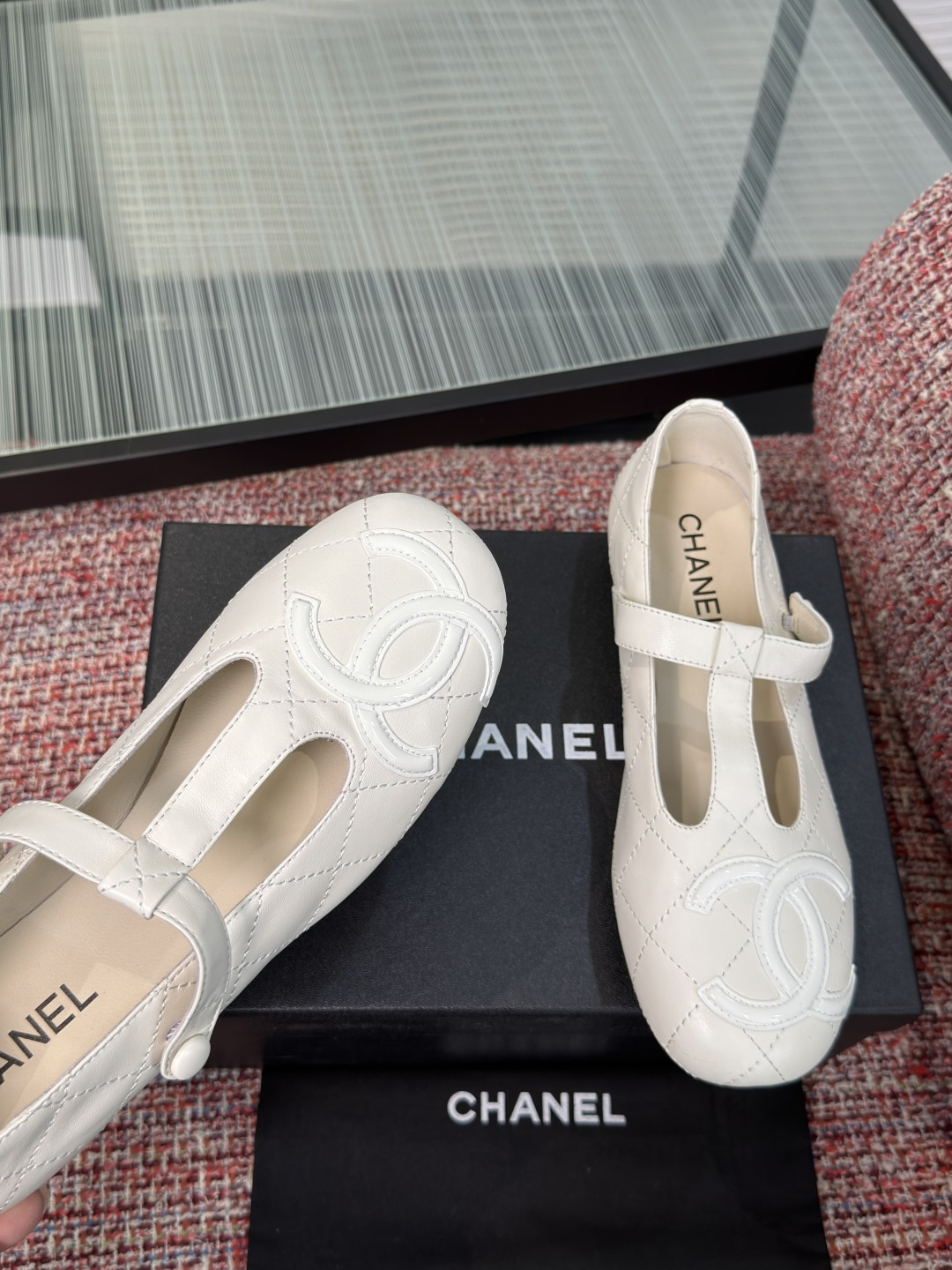 CHANEL women's shoes Top version: — photo 7